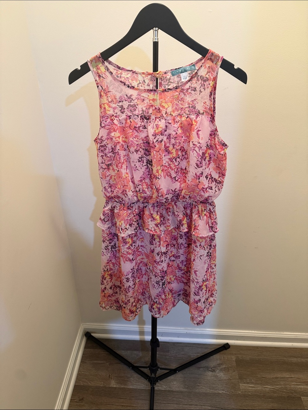 Pim + Larkin Pink Floral Ruffle-Waist Casual Dress